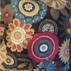 Set of 2 handmade throw pillows